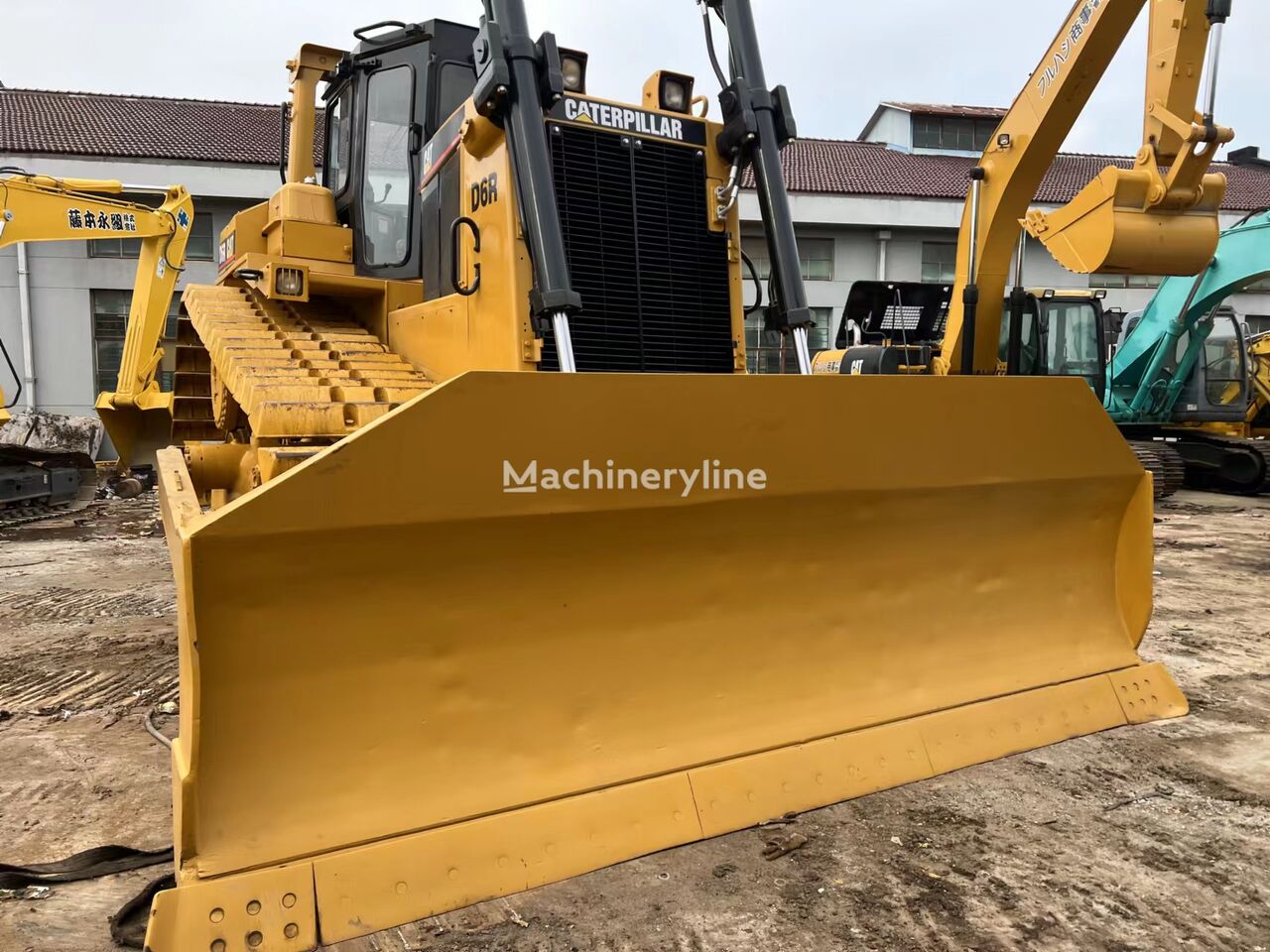 Caterpillar D6R bulldozer