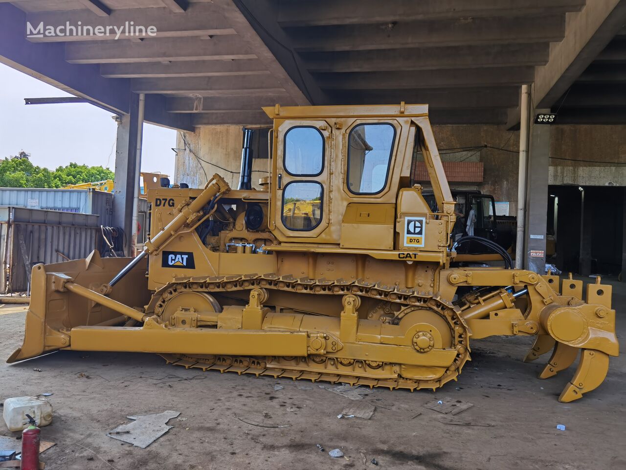 Caterpillar D7G bulldozer