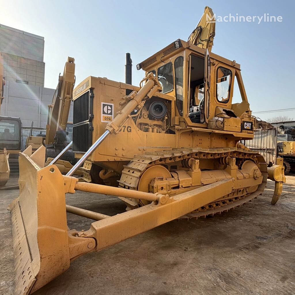 new Caterpillar  D7G bulldozer