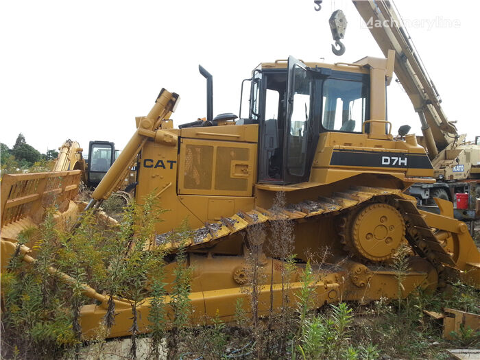 bulldozer Caterpillar D7H