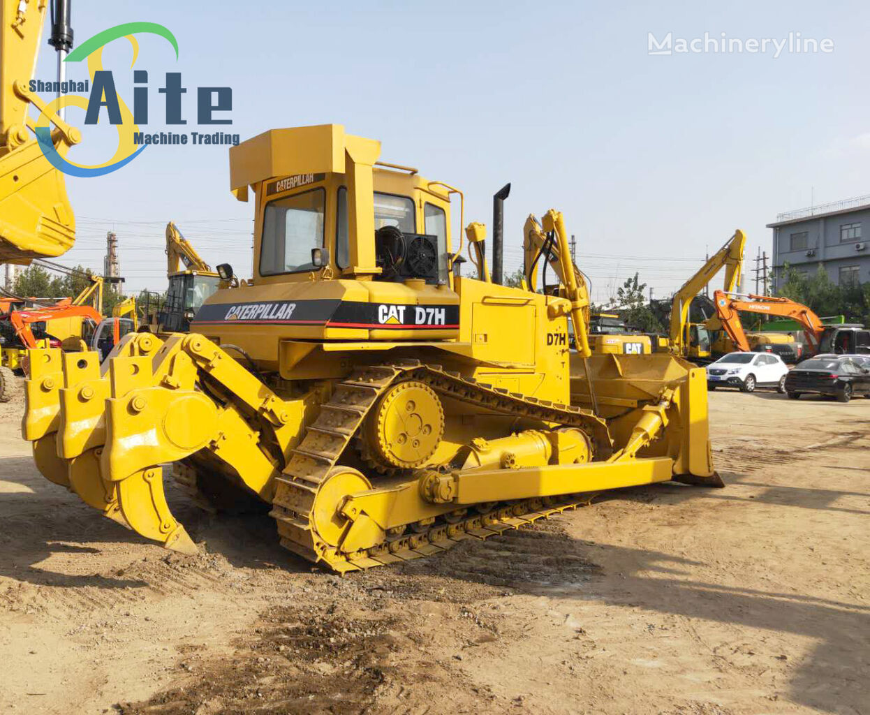 Caterpillar D7H D7G D7R bulldozer