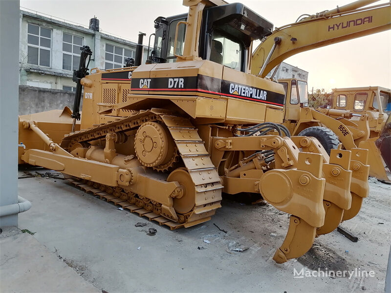 Caterpillar D7R  Planierraupe