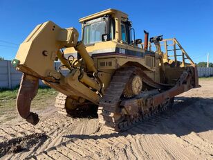 Caterpillar D8 R bulldozer