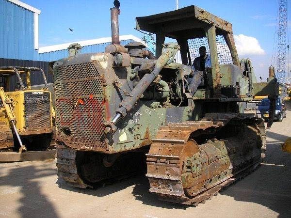 Caterpillar D8K bulldozer