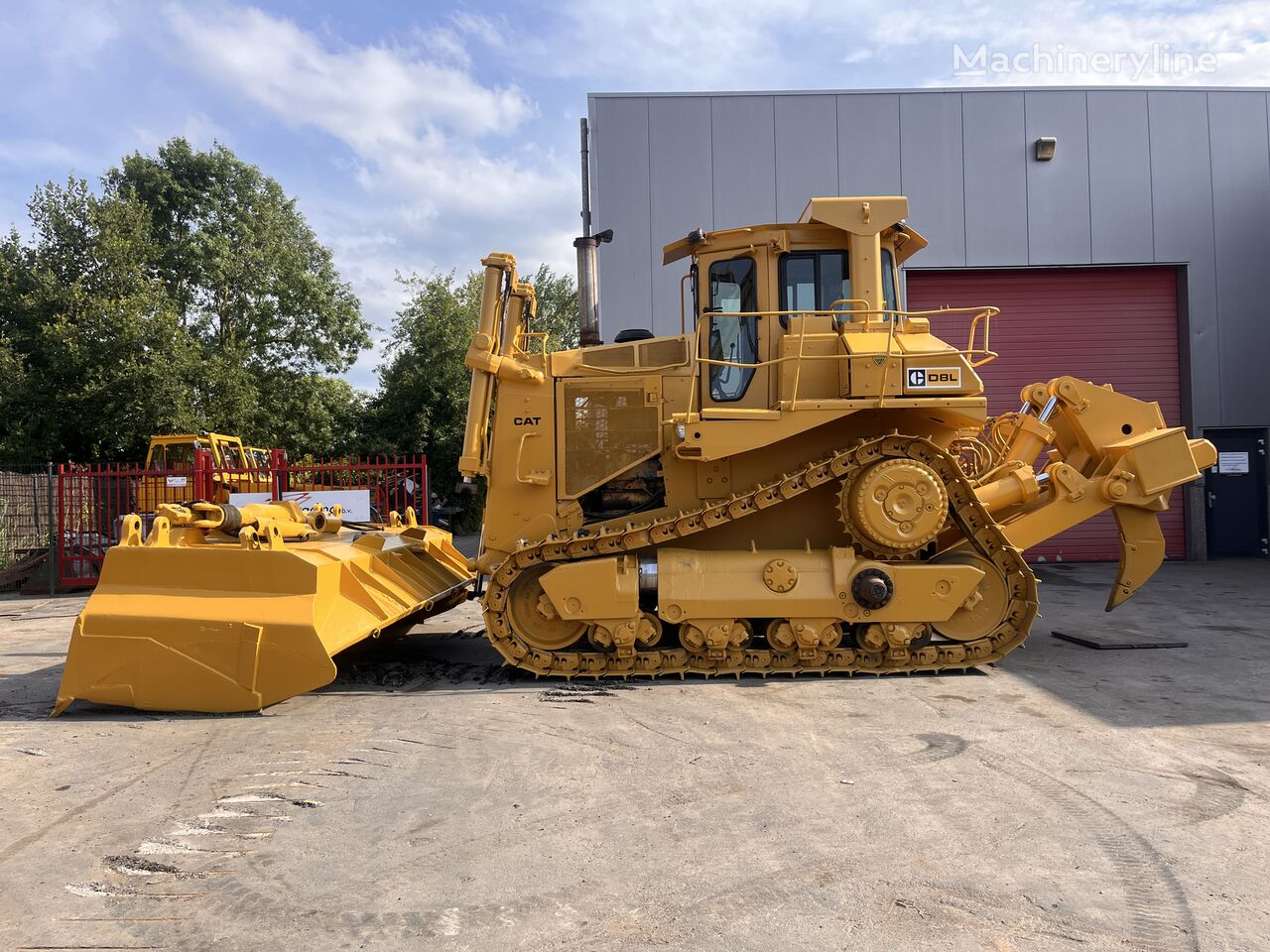 máy ủi Caterpillar D8L With Ripper