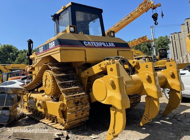 Caterpillar D8R bulldozer