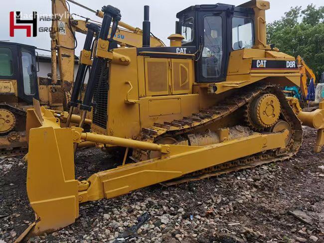 bulldozer Caterpillar D8R D8