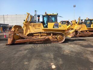 булдожер Komatsu D155A-6R (4 pcs available for sale in Abu Dhabi)