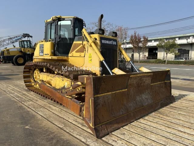 bulldozer Komatsu D65PX-17