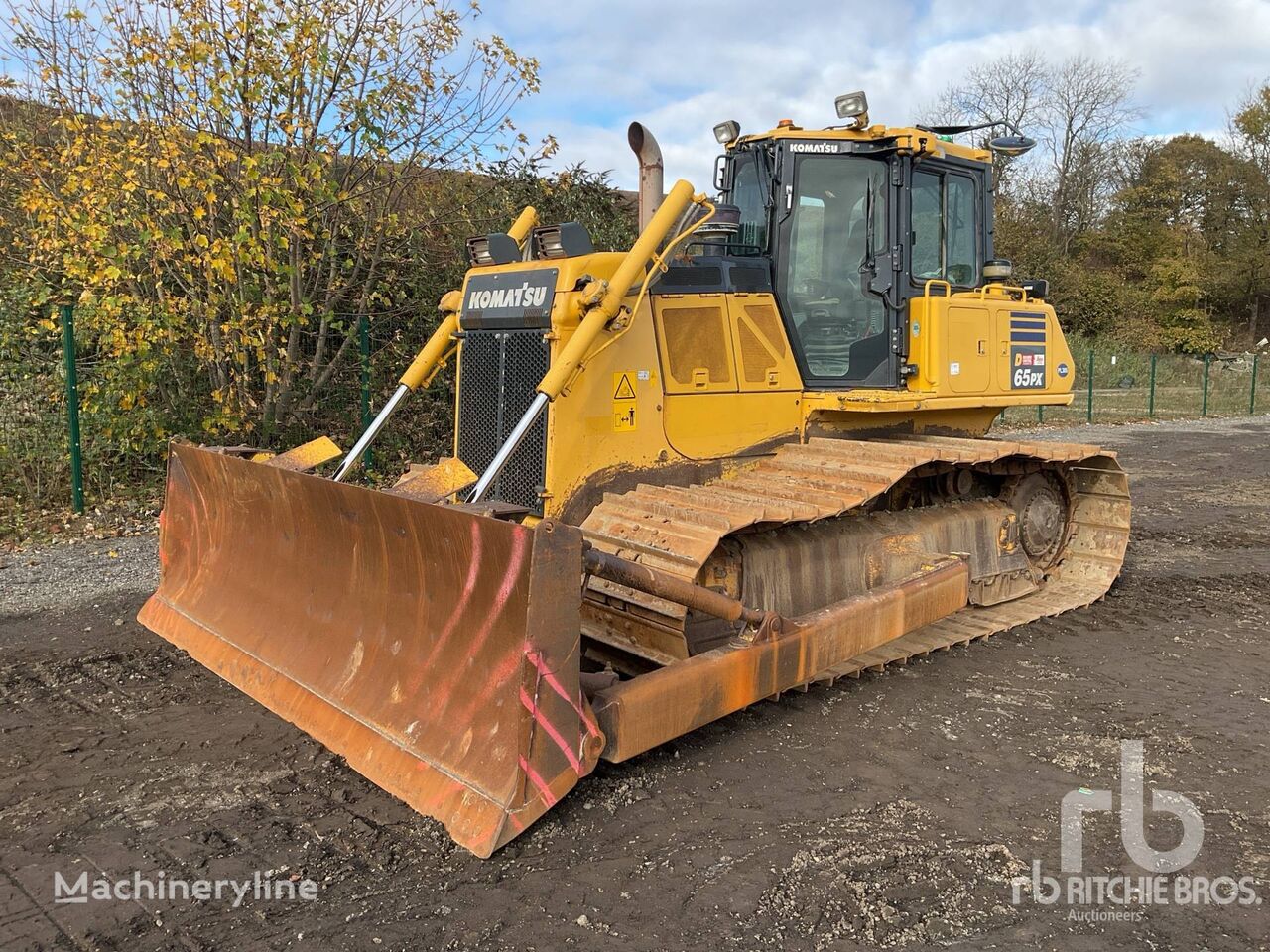 Komatsu D65PX-18 buldožer