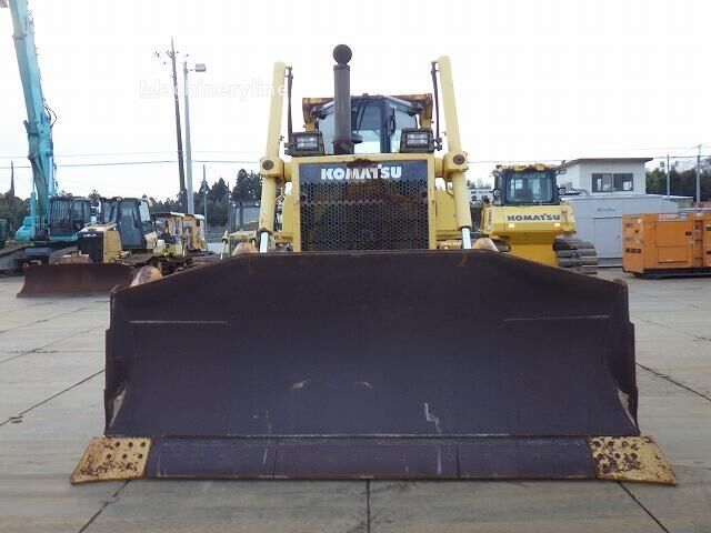 buldooser Komatsu D85EX-15E0