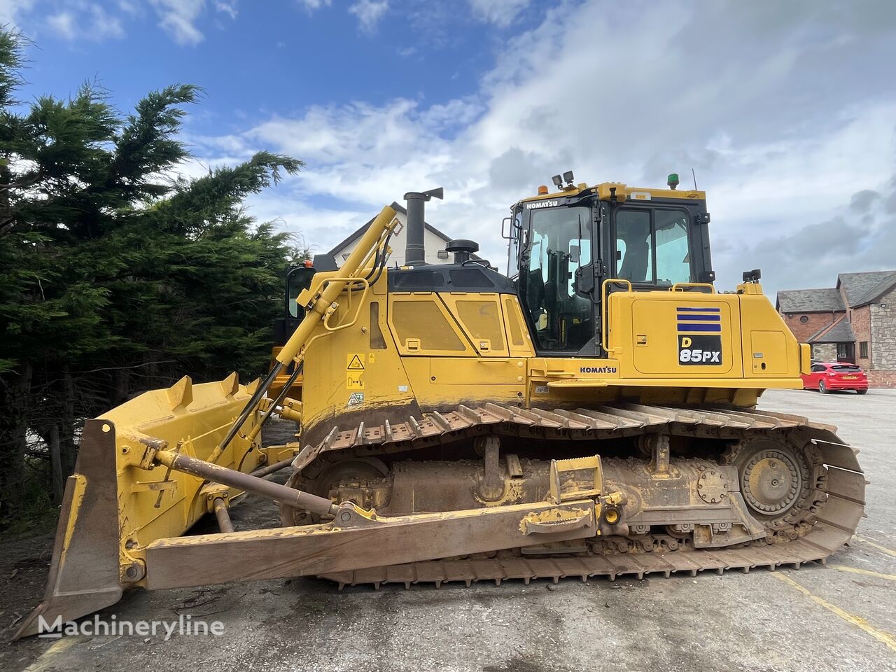 Komatsu D85PX-18 bulldozer