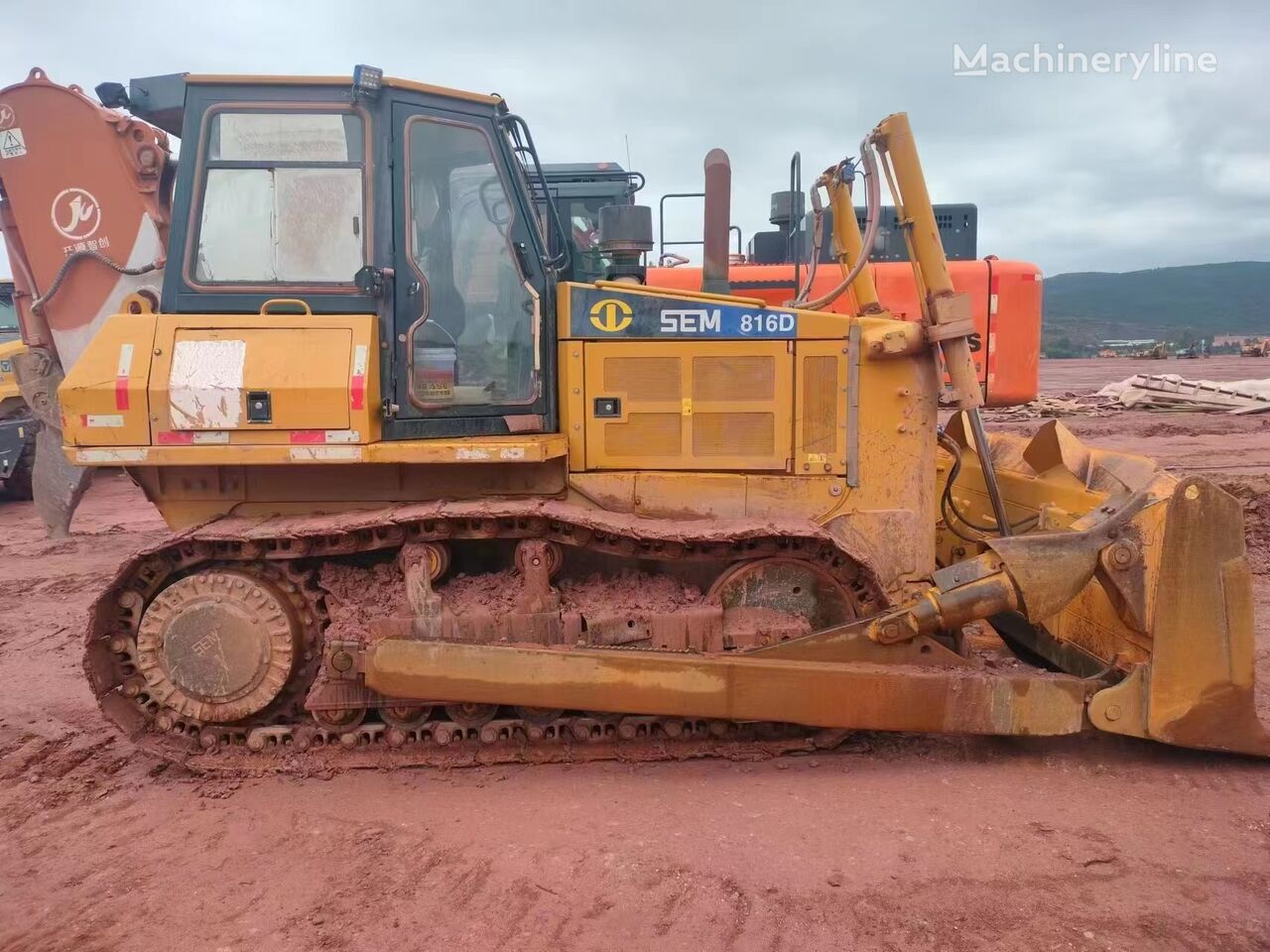 бульдозер SEM Original Painted SEM816D Dozer