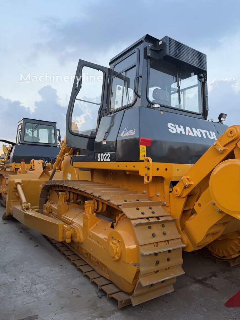 بلدوزر Shantui SD 22 - Machineryline