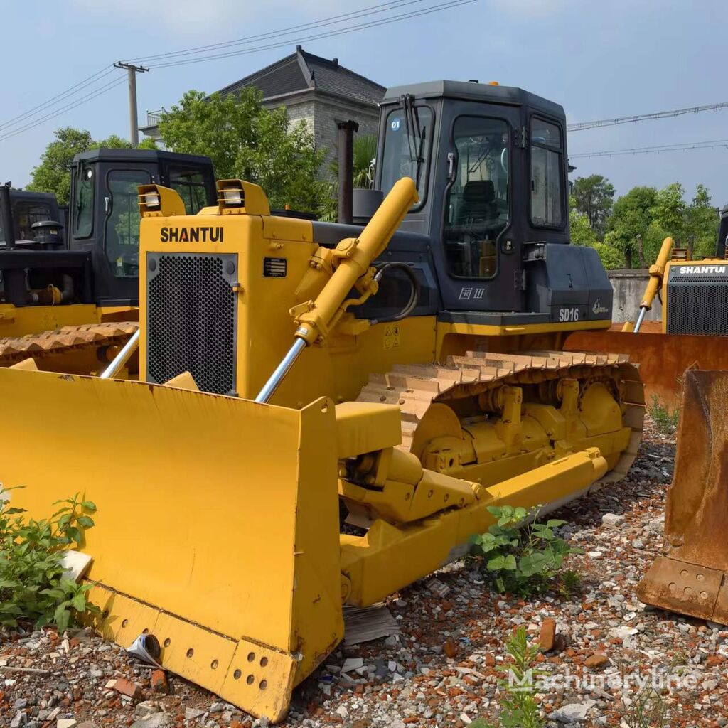 Shantui SD16 bulldozer