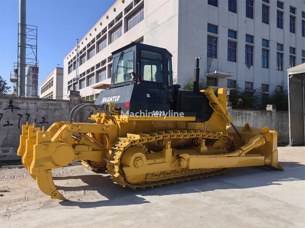 Shantui SD22 bulldozer