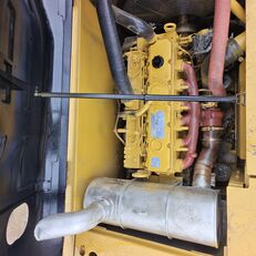 بلدوزر Shantui SD32