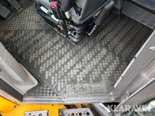 待售推土机 Volvo A25G - 图像 25 | Machineryline CN 推土机 Volvo A25G | 图像 25 - Machineryline