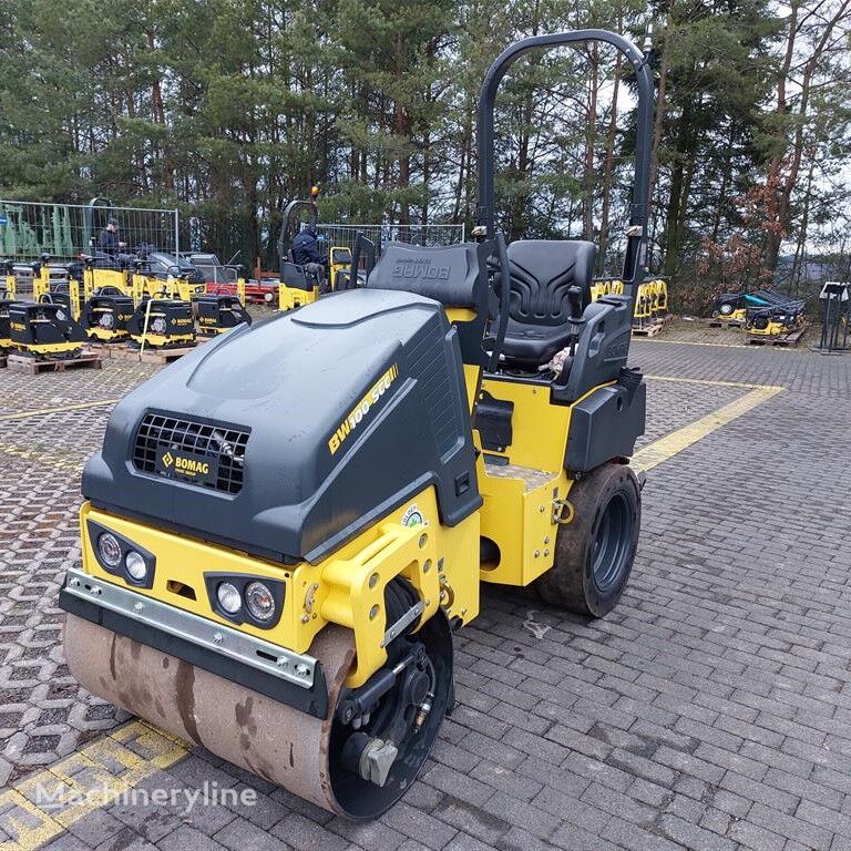 нови комбиниран валјак BOMAG BW 100 SCC-5