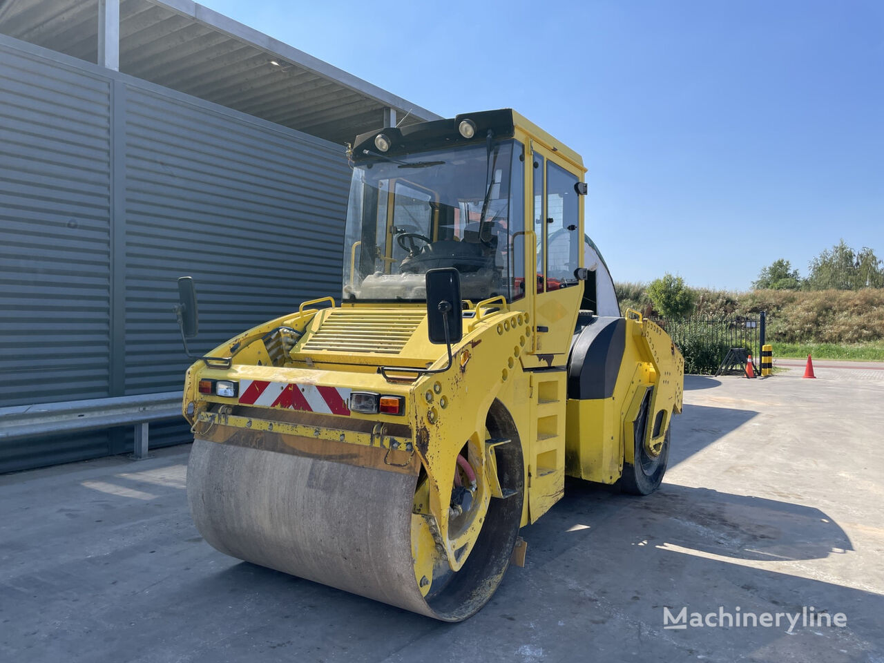 BOMAG BW 151 AC-4 combination roller