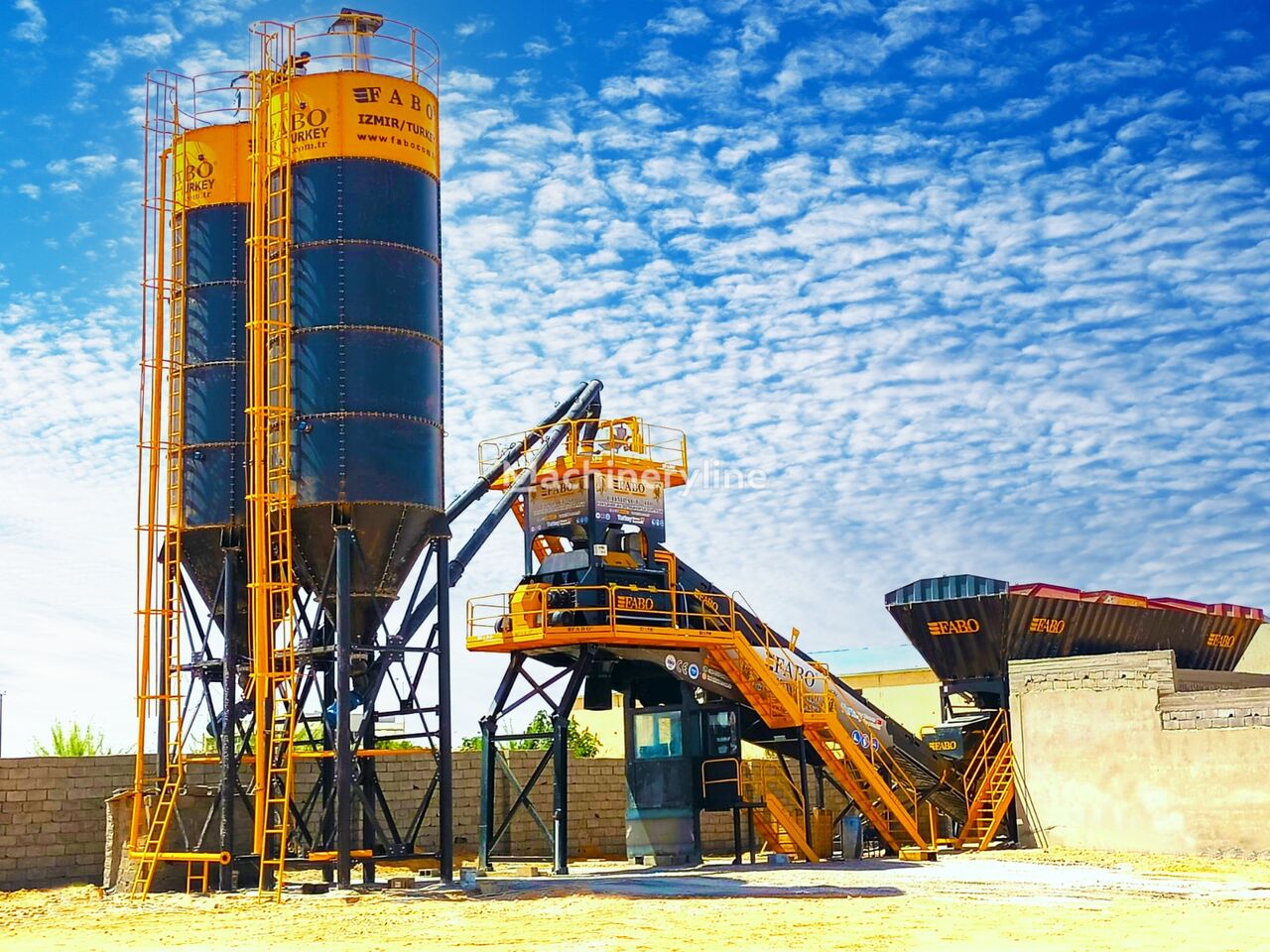 FABO COMPACT-110 CONCRETE PLANT | CONVEYOR TYPE 小型コンクリートプラント販売用 | Machineryline JP 新しいFABO COMPACT-110 CONCRETE PLANT | CONVEYOR TYPE 小型コンクリートプラント - Machineryline