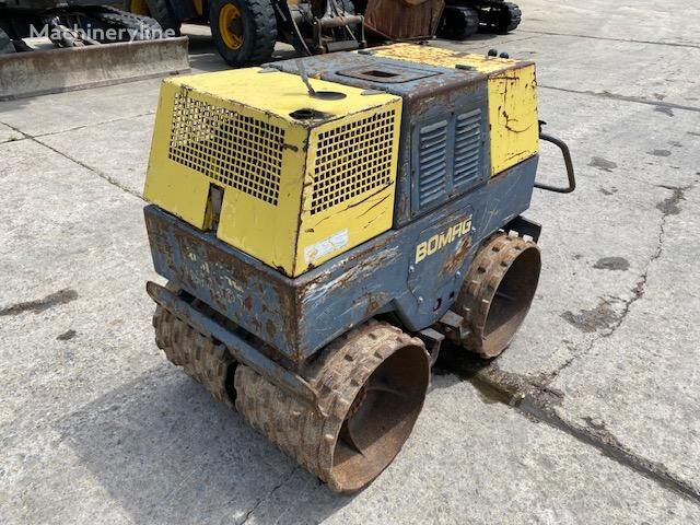 BOMAG BW 850 T compactor