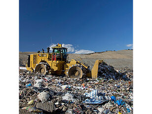 новый компактор Caterpillar 836K