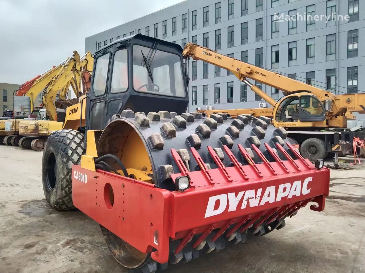 컴팩터 Dynapac CA301D With Sheep Pad