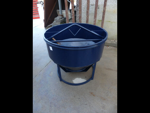 Cufa concrete bucket