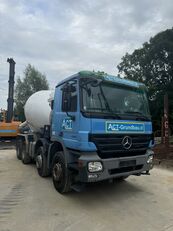 خلاطة الخرسانة Mercedes-Benz Actros 4141