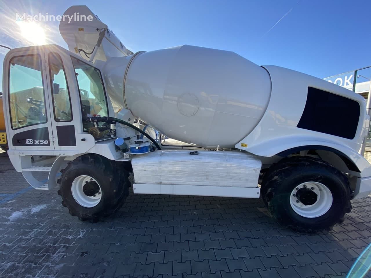 new Fiori DB X50 concrete mixer truck