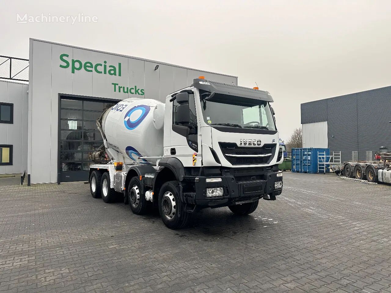 camion malaxeur IVECO Stralis 400 X-way SL 8x4 + Schwing stetter 9m³ concrete mixer