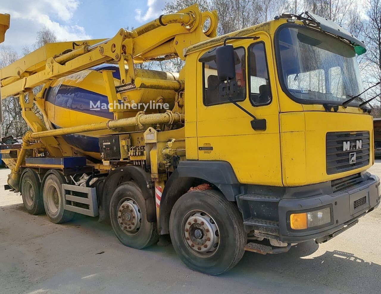 شاحنة خلط الخرسانة Putzmeister  ذات شاسيه MAN 33.364 - Machineryline
