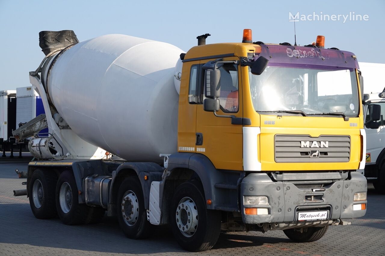 Liebherr  on chassis MAN TGA 35. 360 / 8x4 / LIEBHERR 9m3 / BETONOMIESZARKA / GRUSZKA / M concrete mixer truck