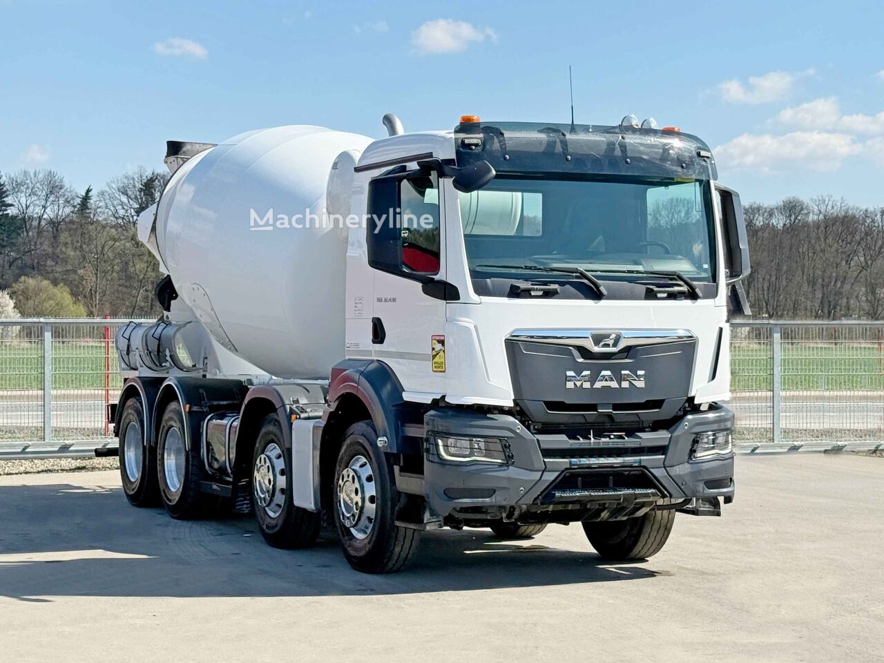 MAN TGS 32.430 * Betonmischer / 8x4 * TOP concrete mixer truck for sale | Machineryline MAN TGS 32.430 * Betonmischer / 8x4 * TOP concrete mixer truck - Machineryline