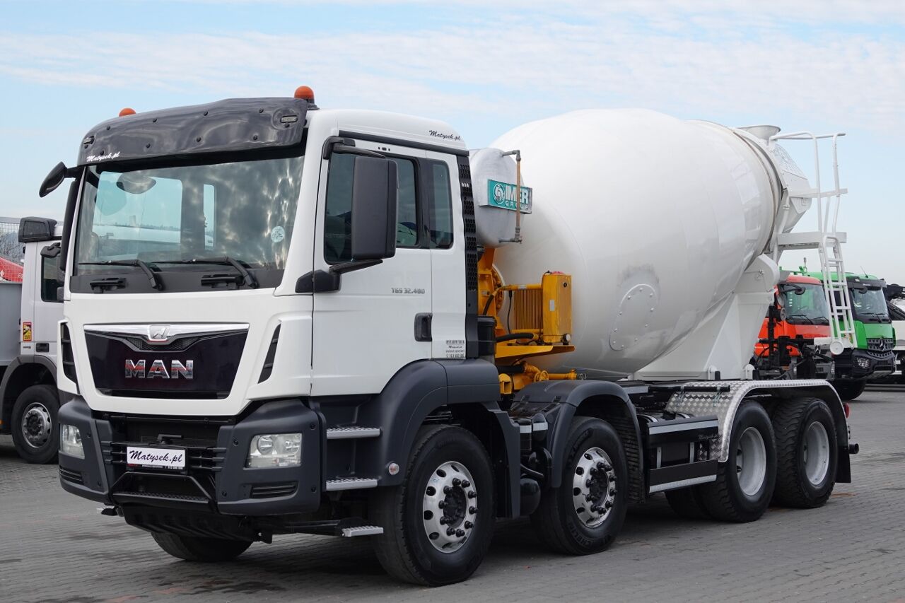 IMER Group  on chassis MAN TGS 32.480 / 8X4 / BETONOMIESZARKA / GRUSZKA 9M3 / MANUAL / EURO concrete mixer truck