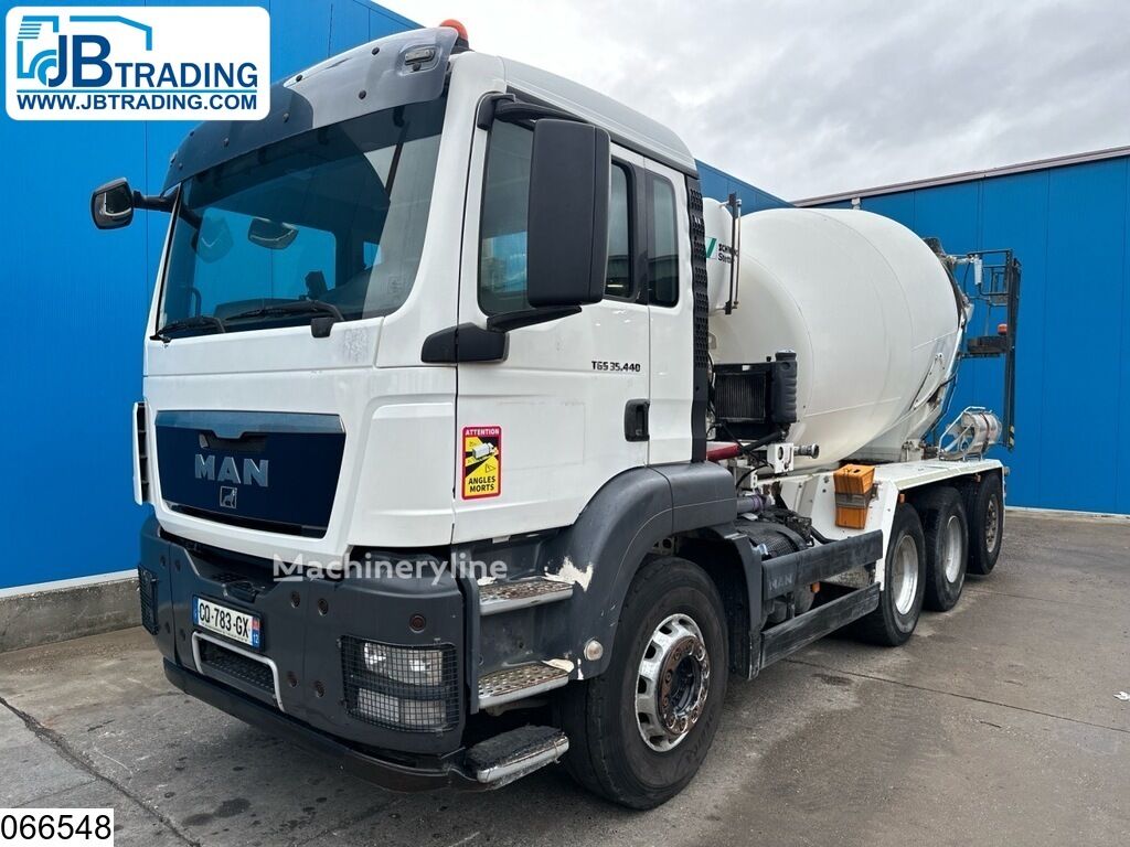 MAN TGS 35 440 8X4, EURO 5, Schwing 9 m3 concrete mixer truck