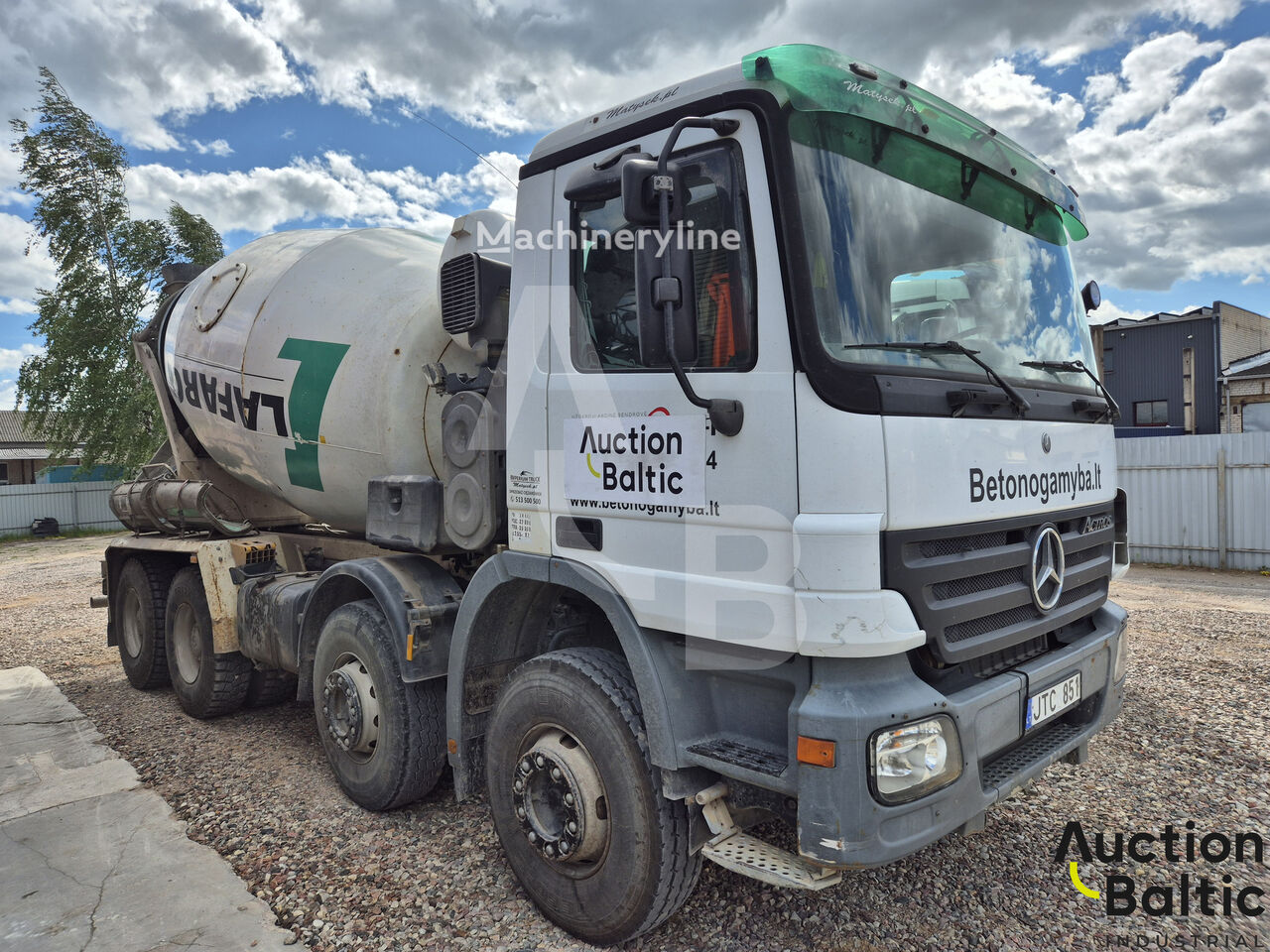Mercedes-Benz 3236 betonvedējs - Machineryline