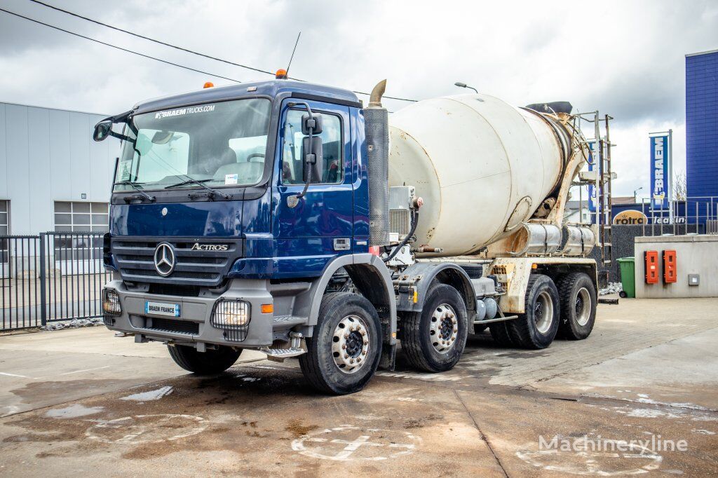 کامیون میکسر بتن Stetter  روی شاسی Mercedes-Benz ACTROS 3241 BB-MP2