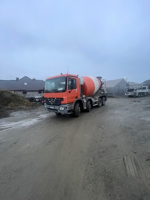 avtomešalec Mercedes-Benz Actros 3241