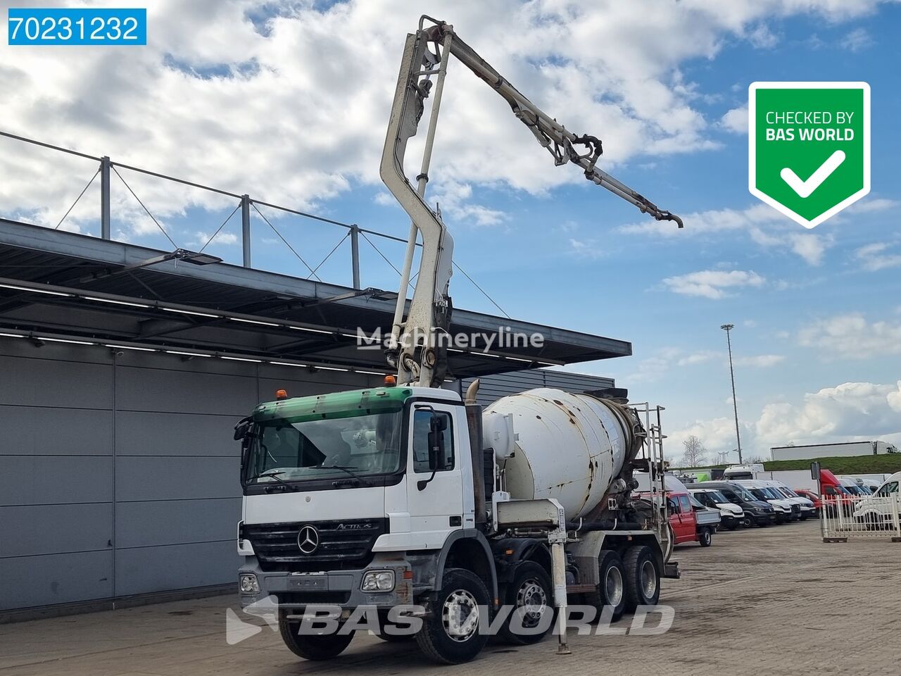 شاحنة خلط الخرسانة Mercedes-Benz Actros 3241 8X4 Putzmeister M21-3 PUMI Big-Axle Euro 4