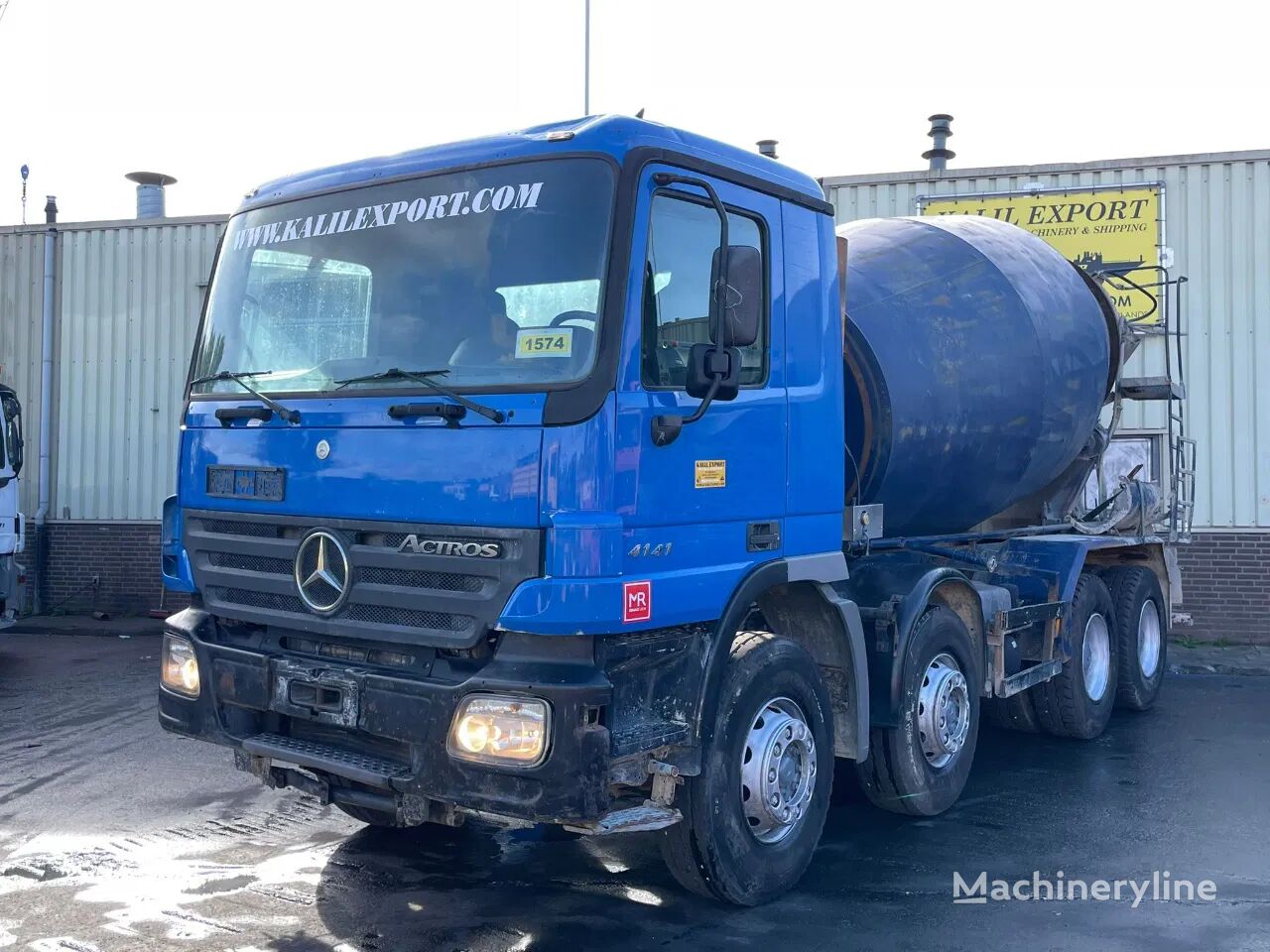 камион-мешалка Mercedes-Benz Actros 4141 MP2 Concrete Mixer Liebherr 8x4 V6 EPS Full Steel Su