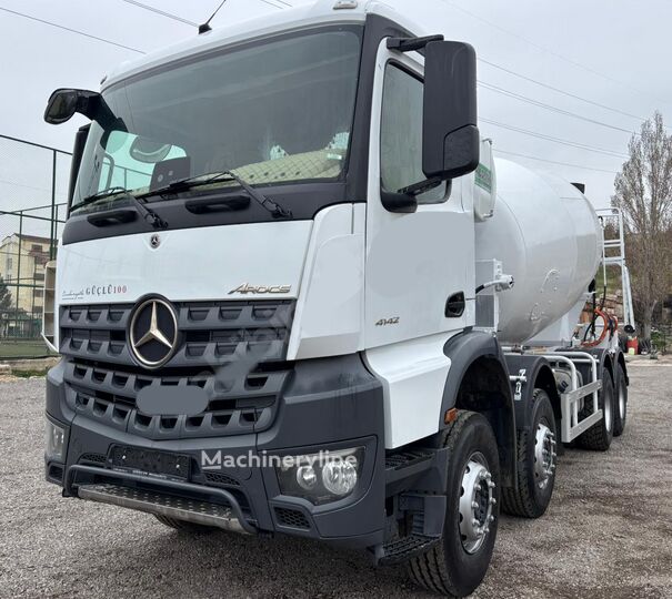 Camion malaxeur Carmix  sur châssis Mercedes-Benz Arocs 4142 - Machineryline
