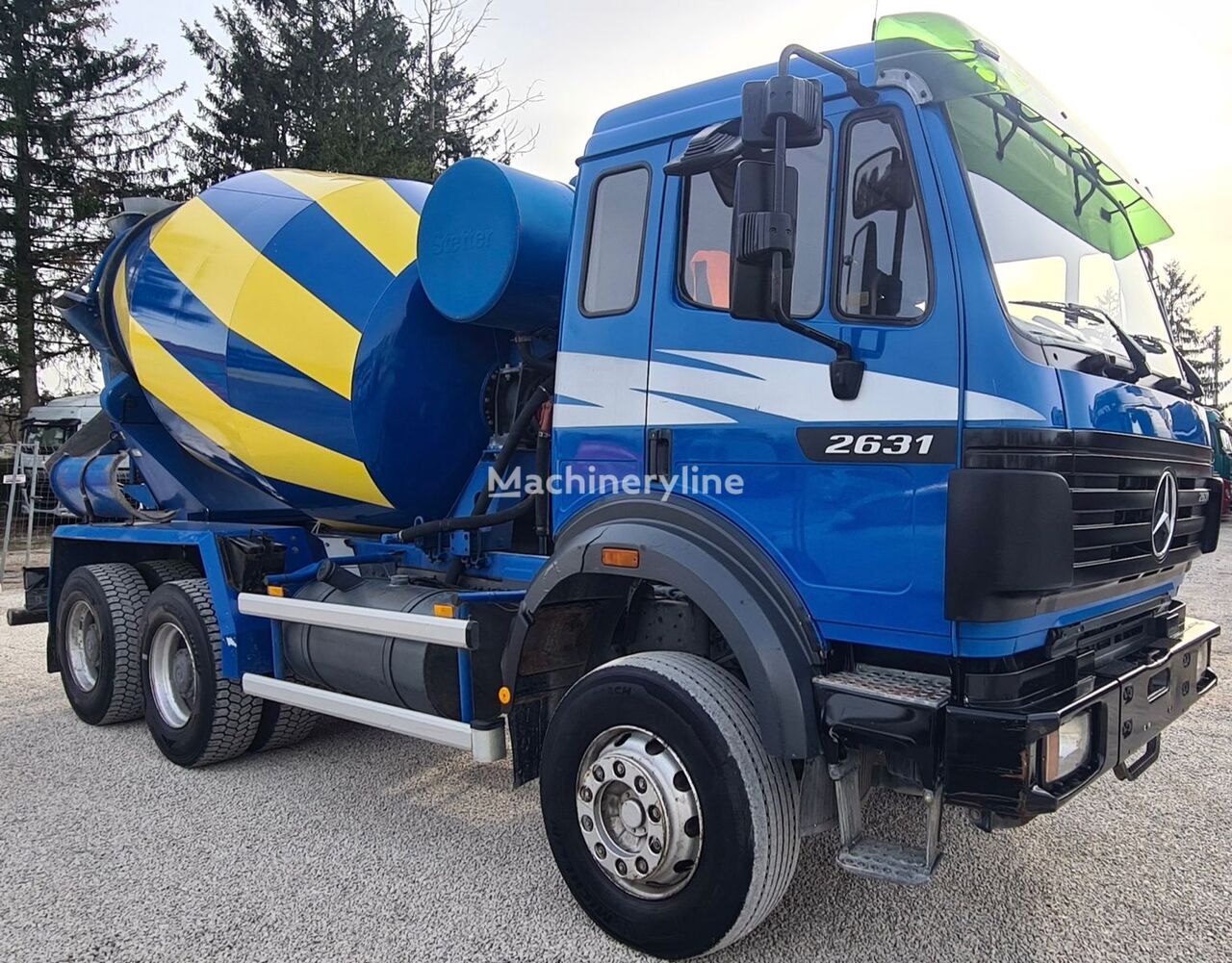 camion malaxeur Stetter  sur châssis Mercedes-Benz SK 2631 B