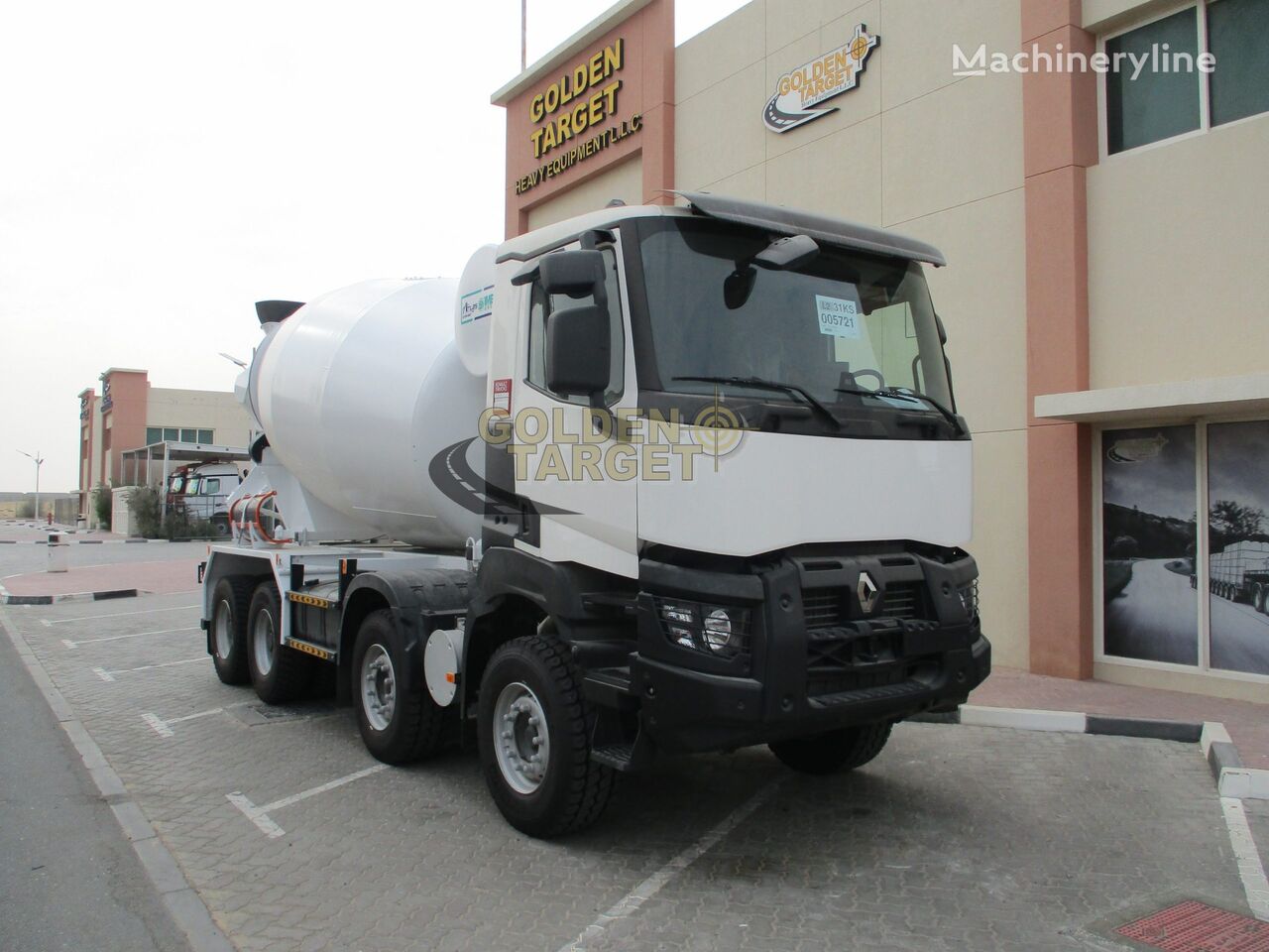 IMER Group  on chassis Renault K420 concrete mixer truck