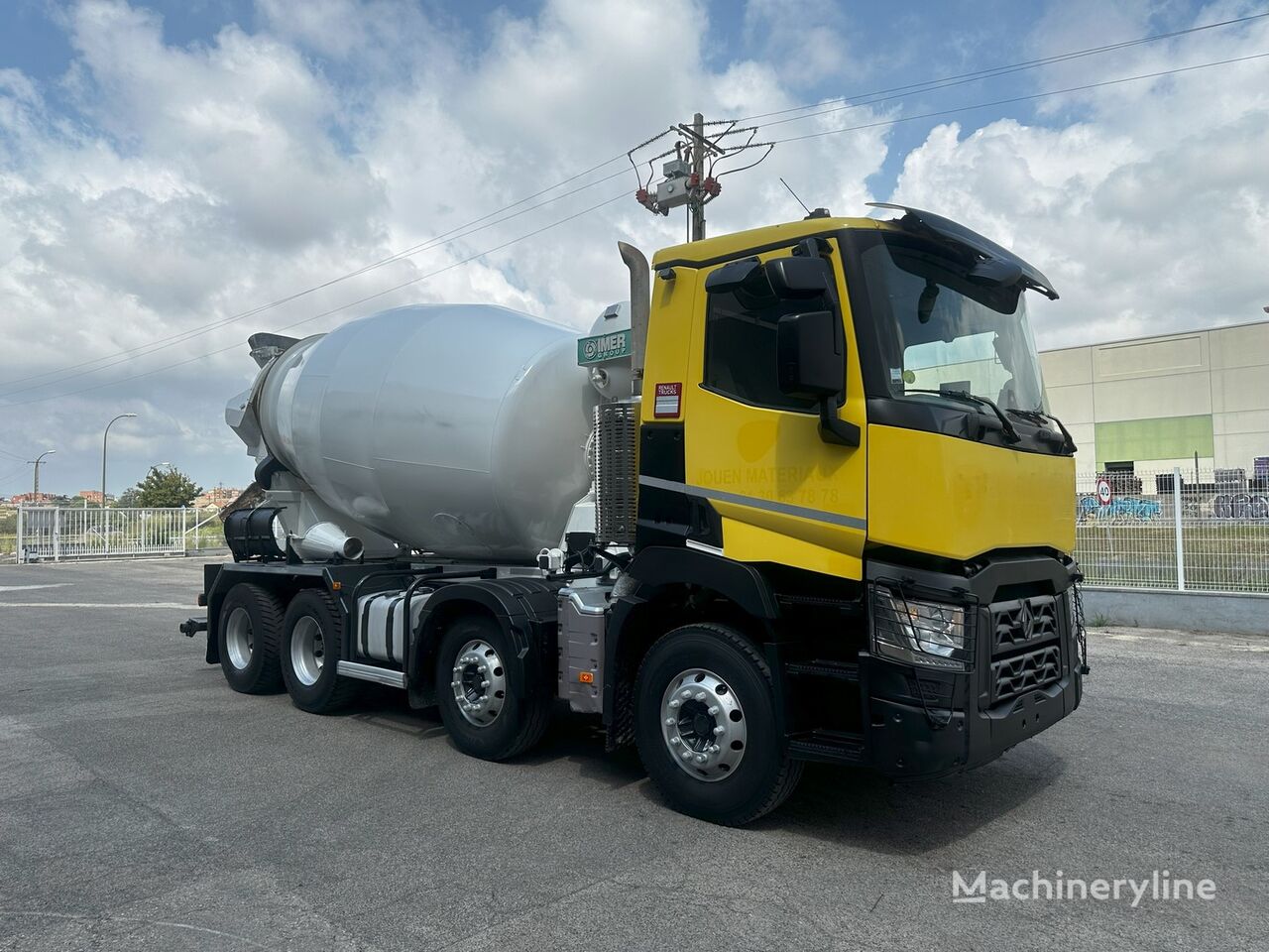 IMER Group  auf Chassis Renault Xload 430 Betonfahrmischer