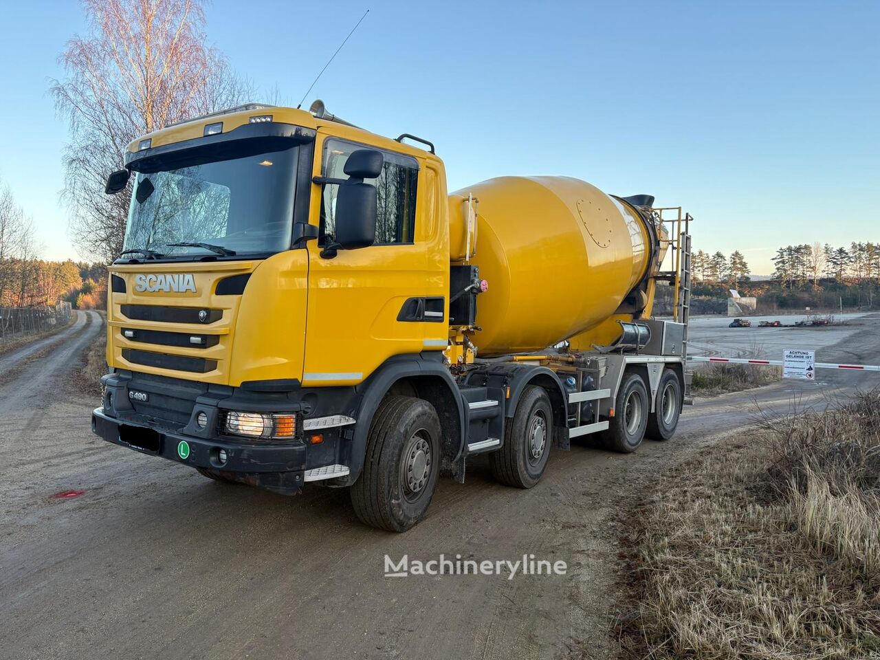 Intermix IMI P 10C  UL  en el chasis Scania G 490 camión hormigonera - Machineryline