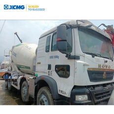 XCMG  on chassis Sinotruk Howo concrete mixer truck