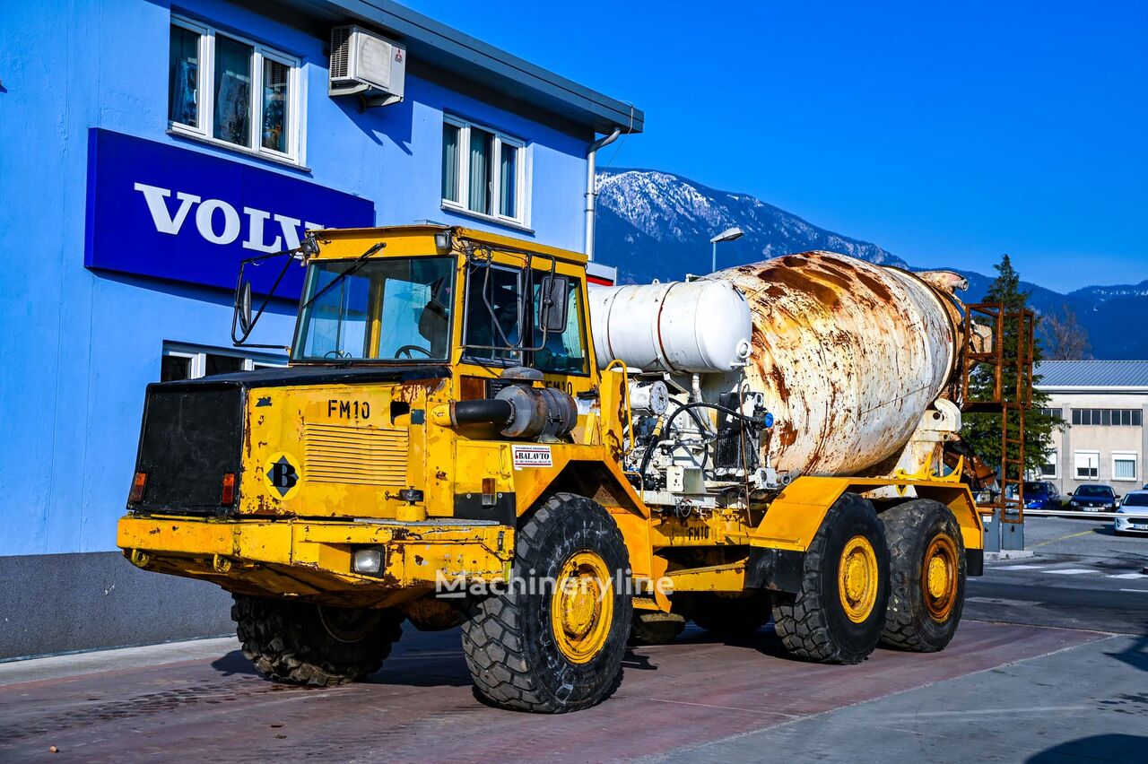 Volvo A25C 6X6 concrete mixer truck