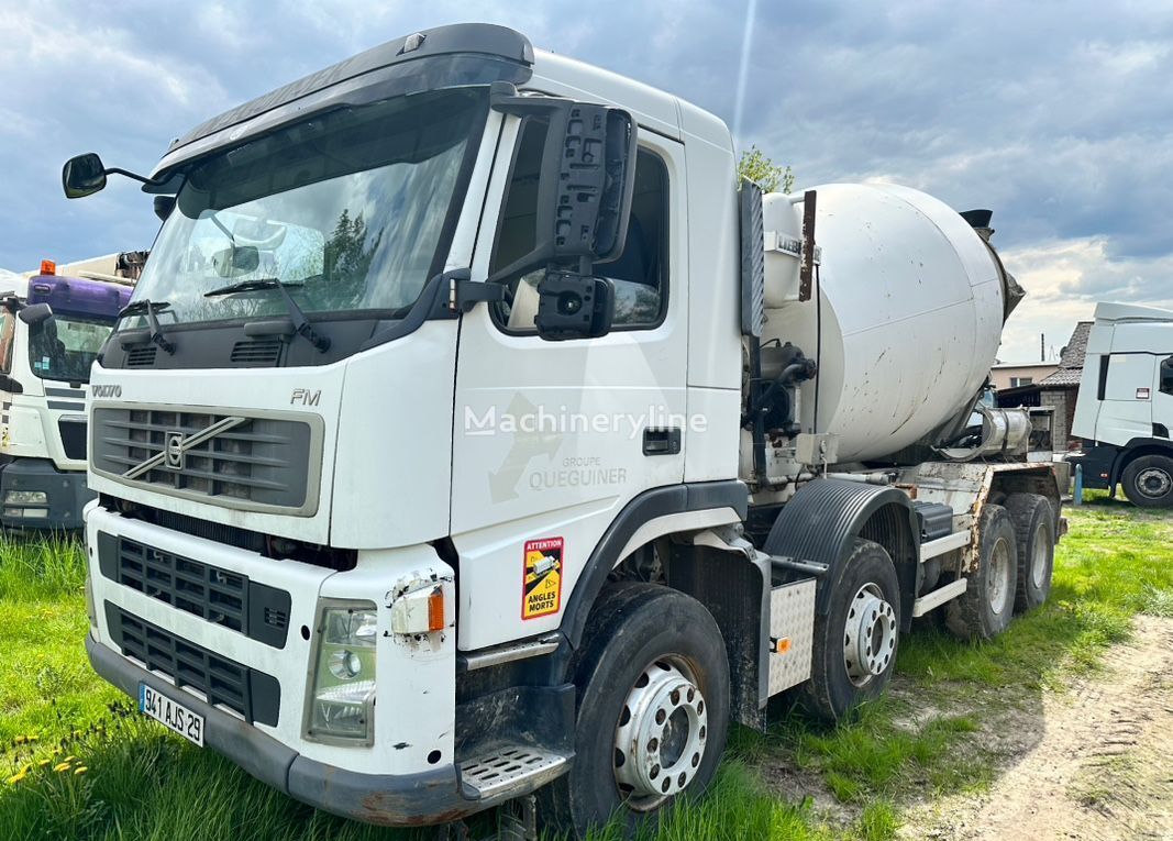 Liebherr  op chassis Volvo FM betonmixer